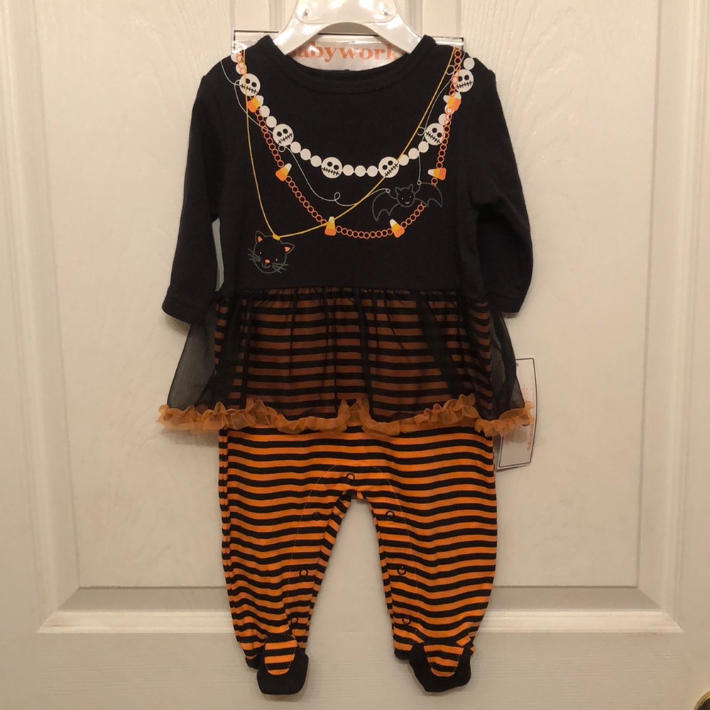 Babyworks 0-3 months girls Halloween outfit